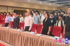 川渝学子齐聚成都工职院以技会友比拼工业“智